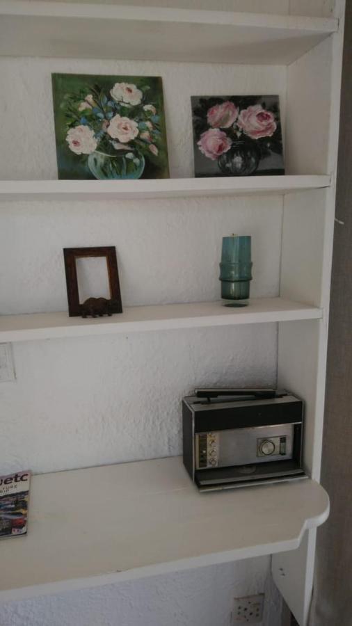 Independent Quaint Flat, Close To Beach เคปทาวน์ ภายนอก รูปภาพ